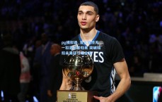 pg模拟器_曾凡博惊天一扣显王者归来 突破隔扣未果却引爆全场